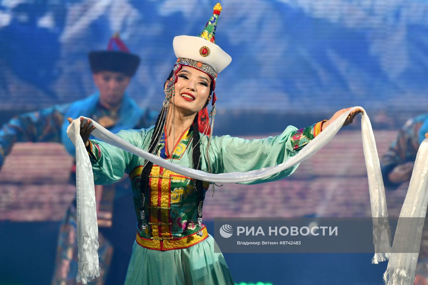 Международный форум "Традиционный буддизм и вызовы современности" в Улан-Удэ