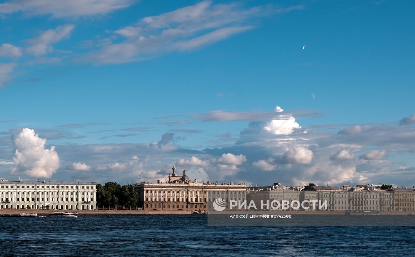 Повседневная жизнь в Санкт-Петербурге