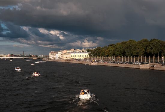 Повседневная жизнь в Санкт-Петербурге