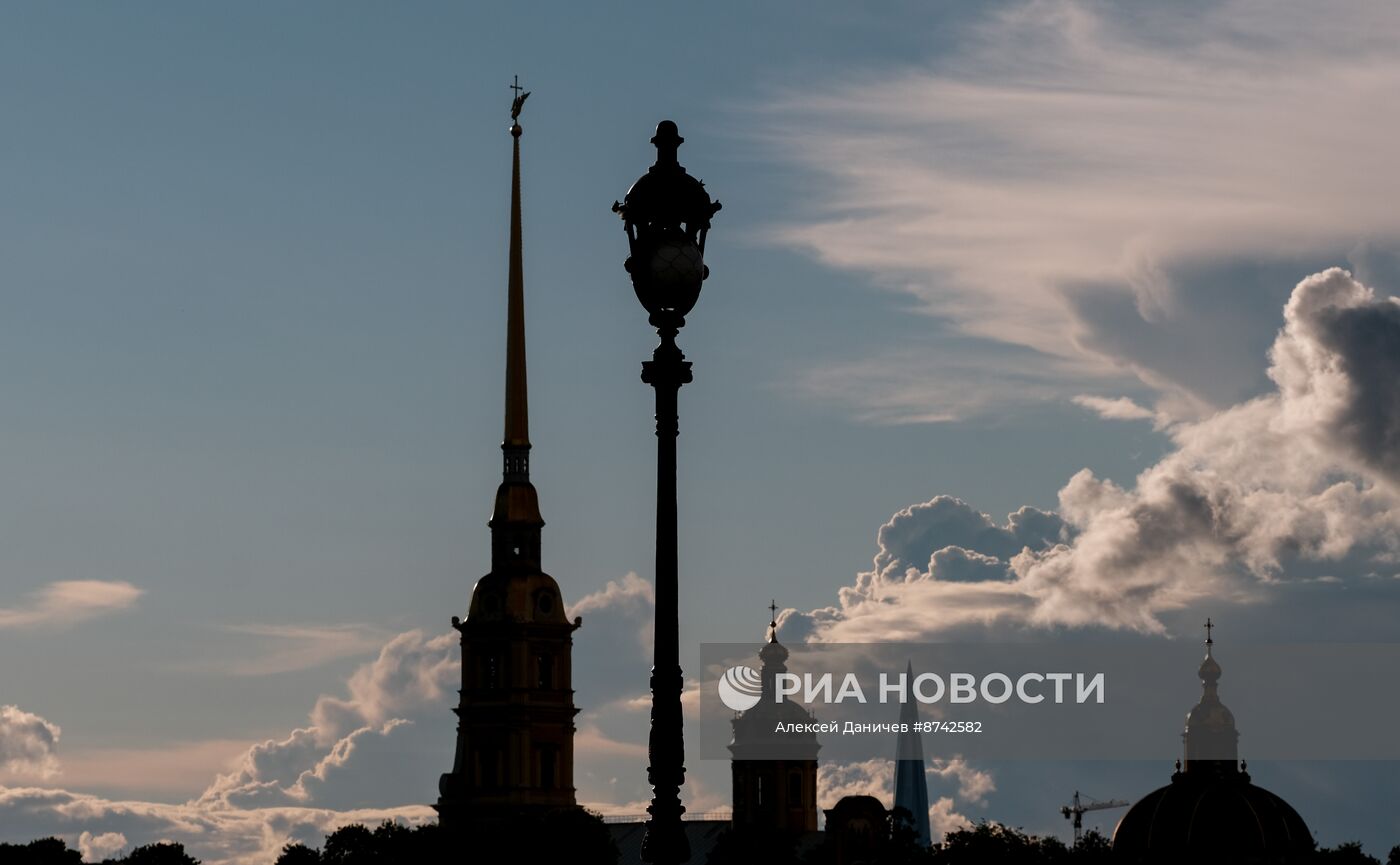 Повседневная жизнь в Санкт-Петербурге