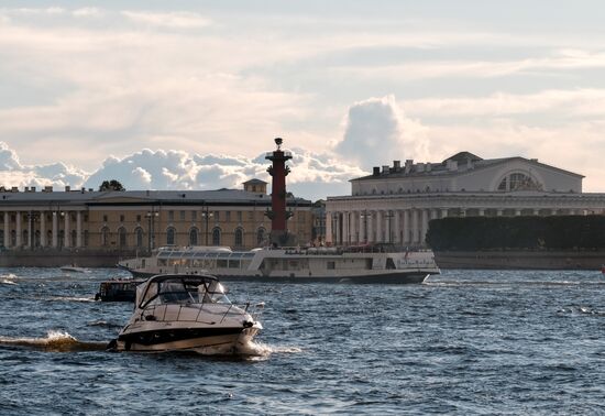 Повседневная жизнь в Санкт-Петербурге