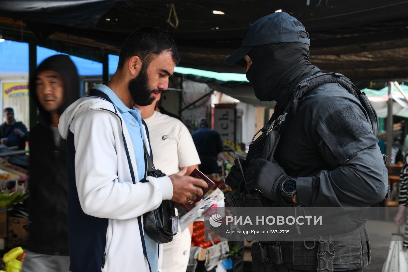 Рейд по проверке документов воинского учета у мигрантов, получивших гражданство РФ