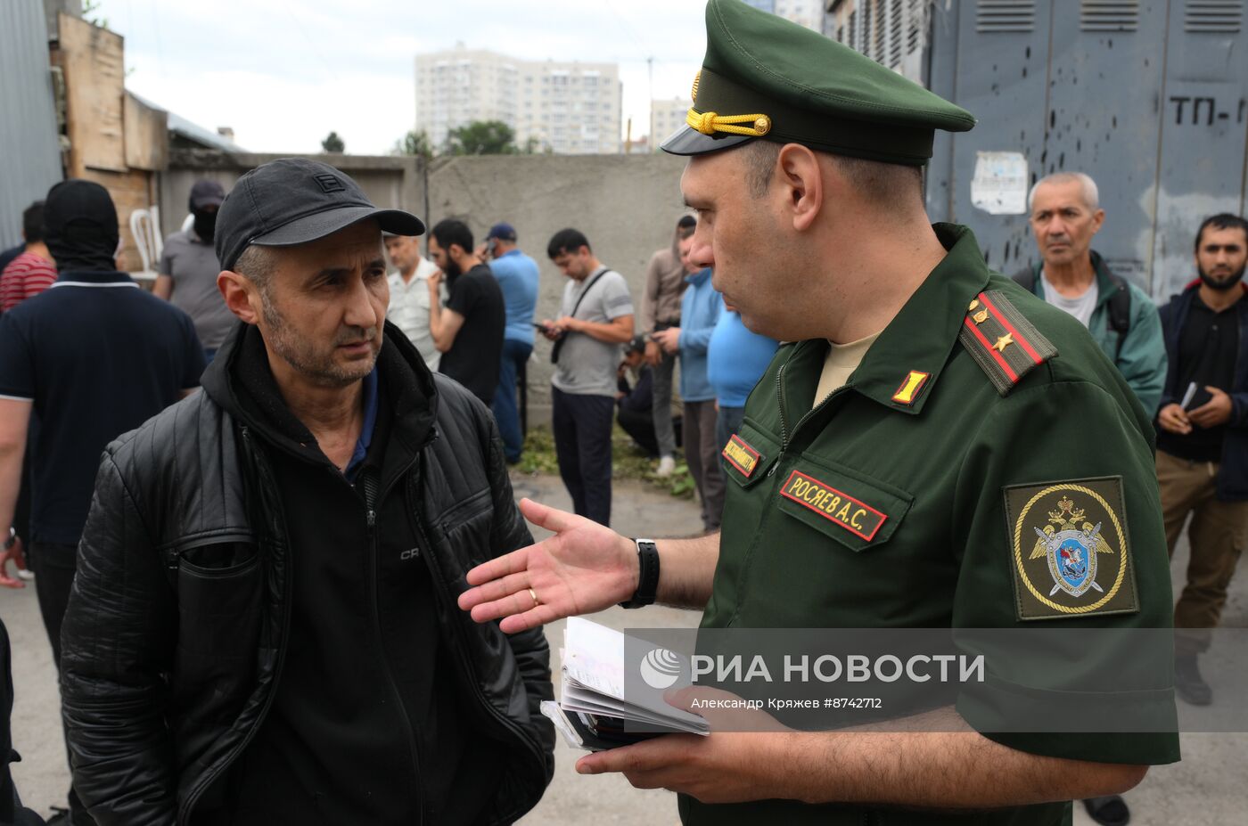 Рейд по проверке документов воинского учета у мигрантов, получивших гражданство РФ