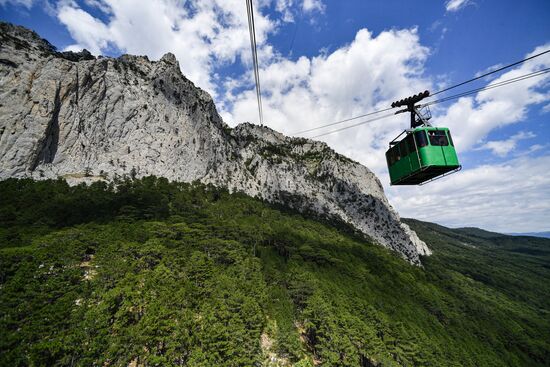 Открытие арт-объекта на Ай-Петри в Крыму