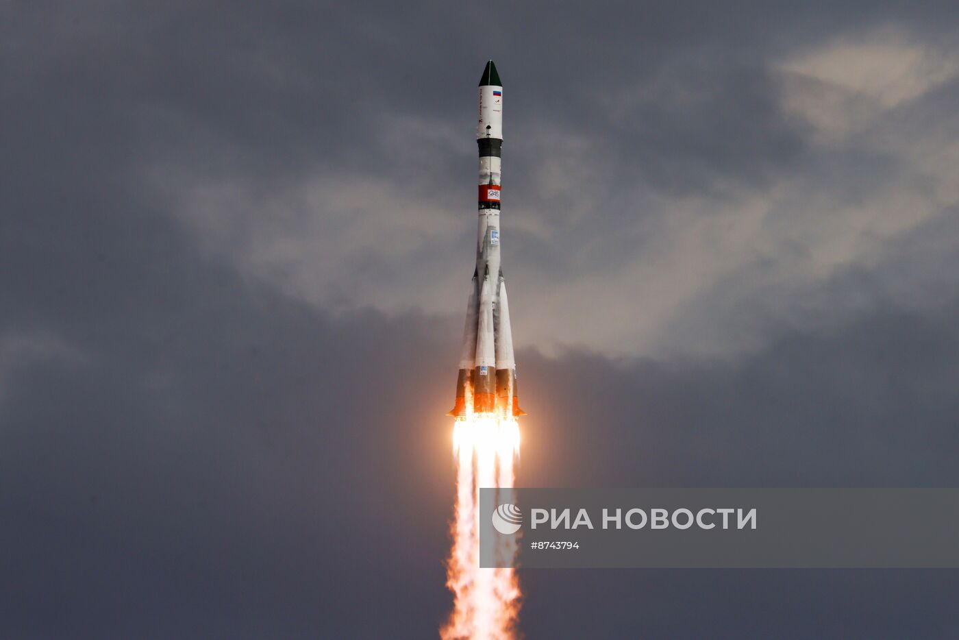 Пуск РН "Союз-2.1а" с грузовым кораблём "Прогресс МС-28" 