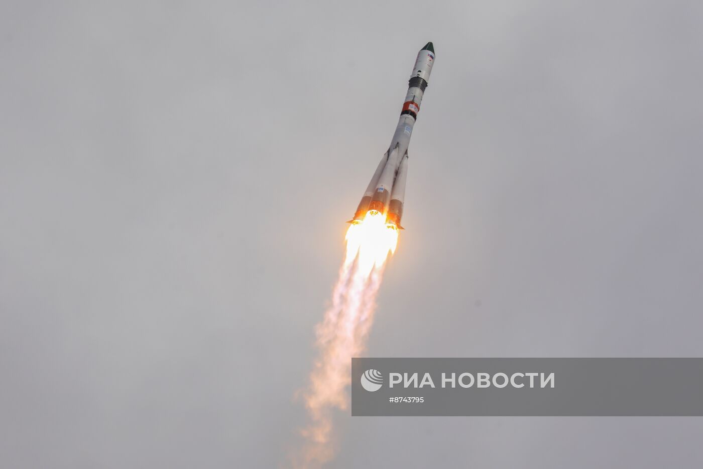 Пуск РН "Союз-2.1а" с грузовым кораблём "Прогресс МС-28" 