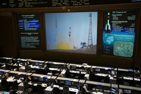 Пуск РН "Союз-2.1а" с грузовым кораблём "Прогресс МС-28" 