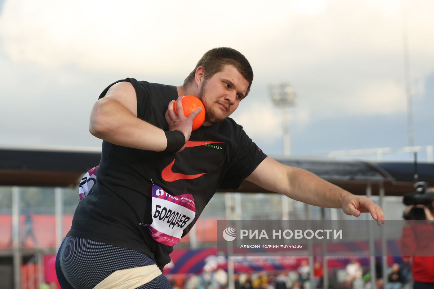 Чемпионат России по легкой атлетике. День первый 