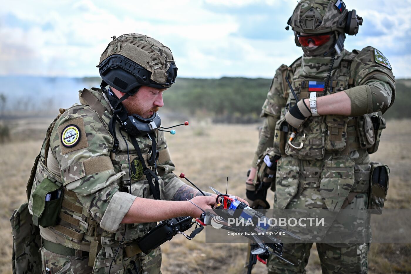 Военнослужащие добровольческого отряда спецназначения "Рысь" группировки "Юг"