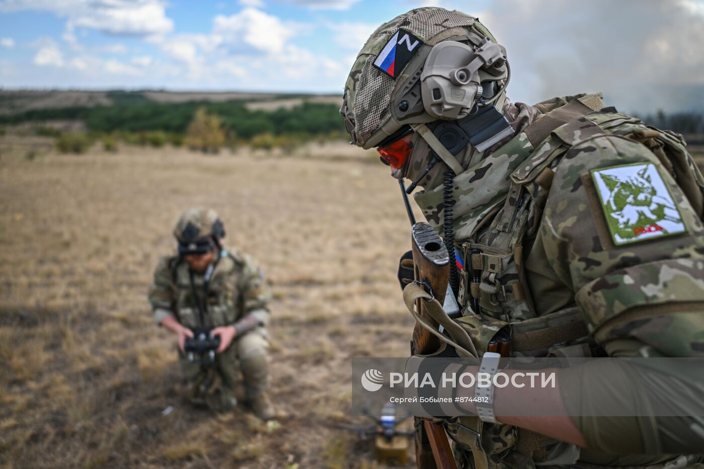 Военнослужащие добровольческого отряда спецназначения "Рысь" группировки "Юг"