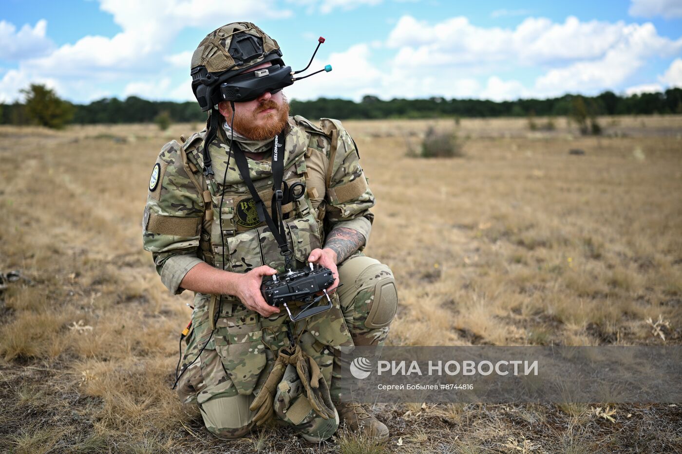 Военнослужащие добровольческого отряда спецназначения "Рысь" группировки "Юг"