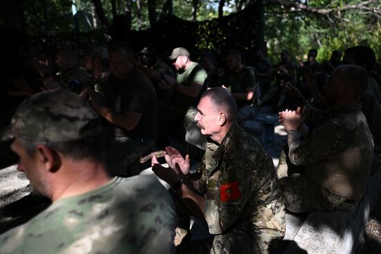 Военнослужащие добровольческого отряда спецназначения "Рысь" группировки "Юг"