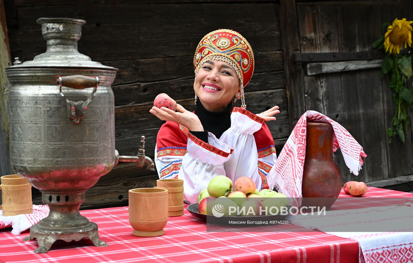 Празднование Яблочного Спаса в Татарстане