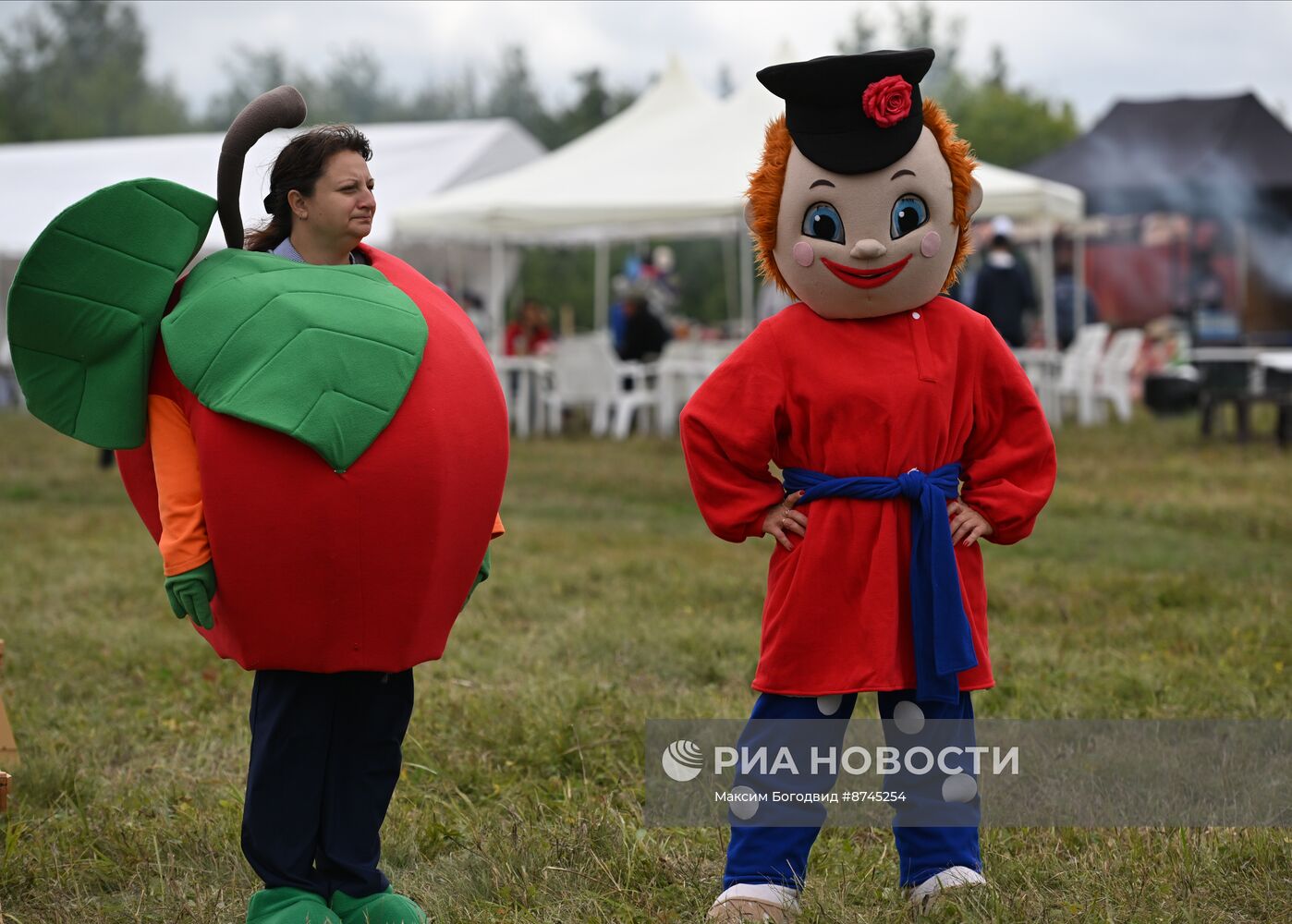Празднование Яблочного Спаса в Татарстане