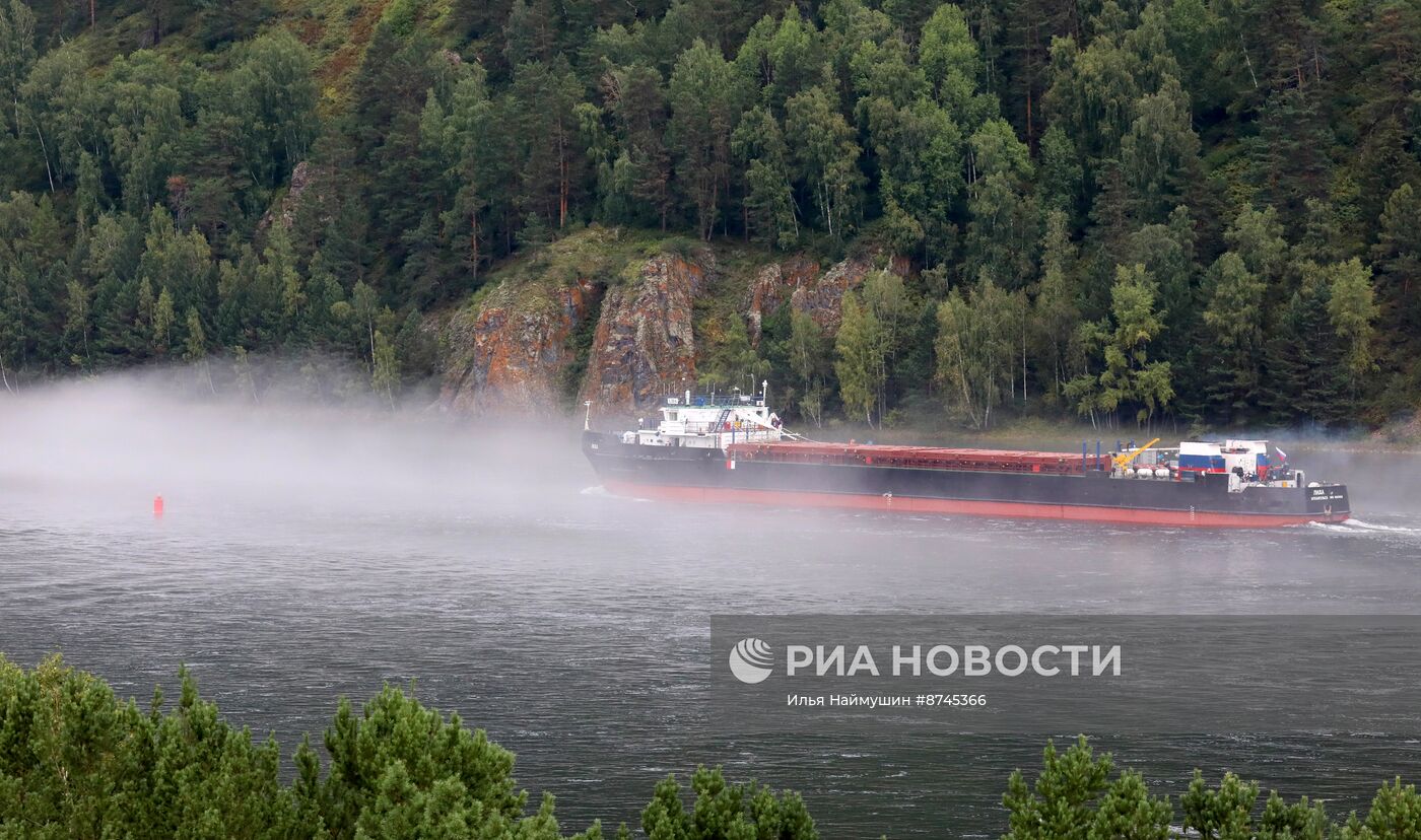 На Красноярскую ГЭС доставили новые рабочие колеса