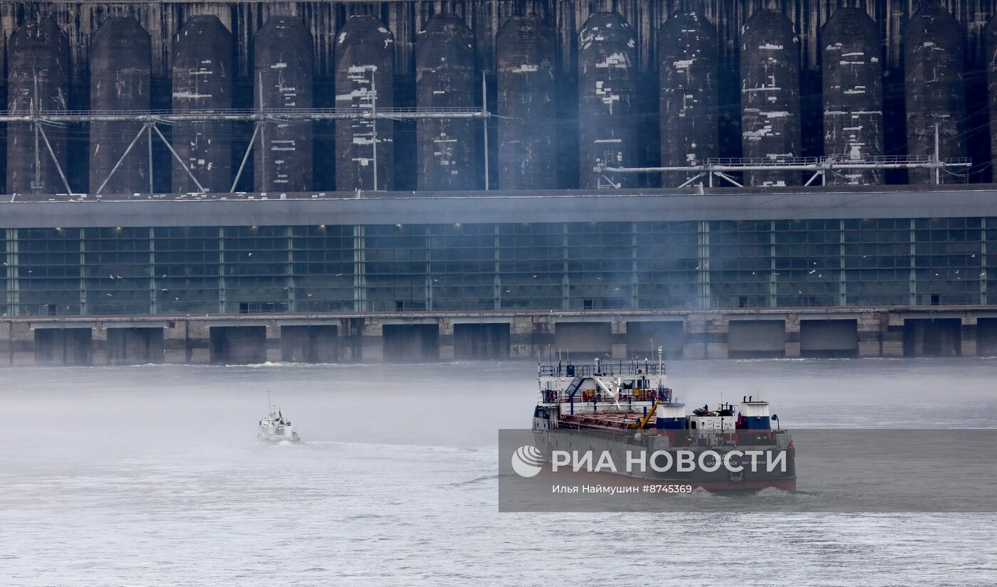 На Красноярскую ГЭС доставили новые рабочие колеса