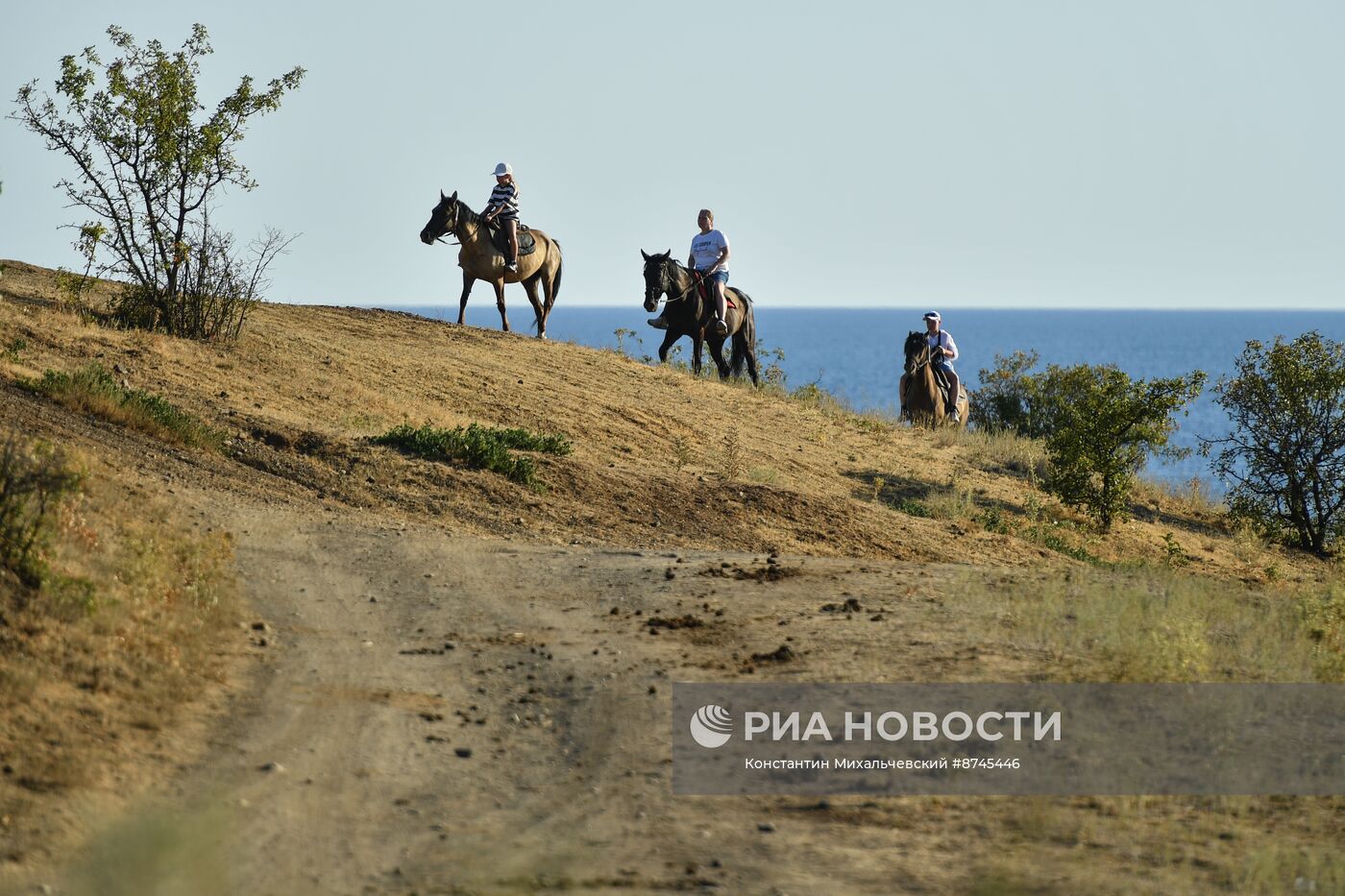 Отдых в кемпинге в селе Морское