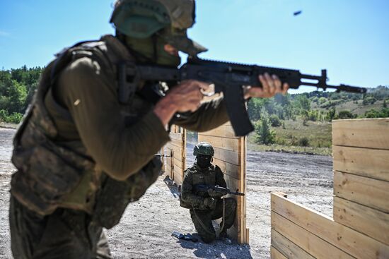 Боевая подготовка штурмовых подразделений в зоне проведения СВО