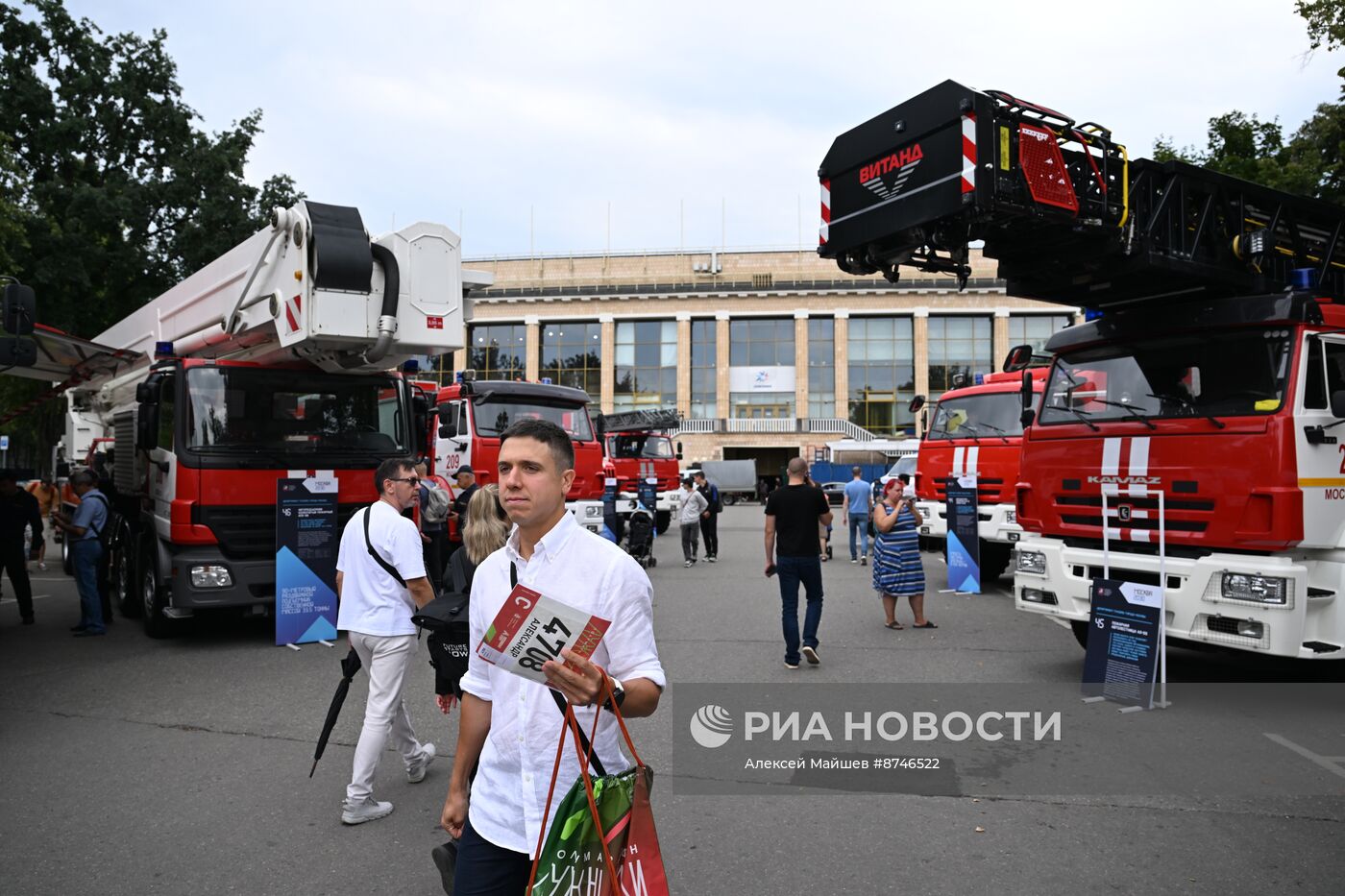 Площадки фестиваля "Территория будущего. Москва 2030" в Лужниках