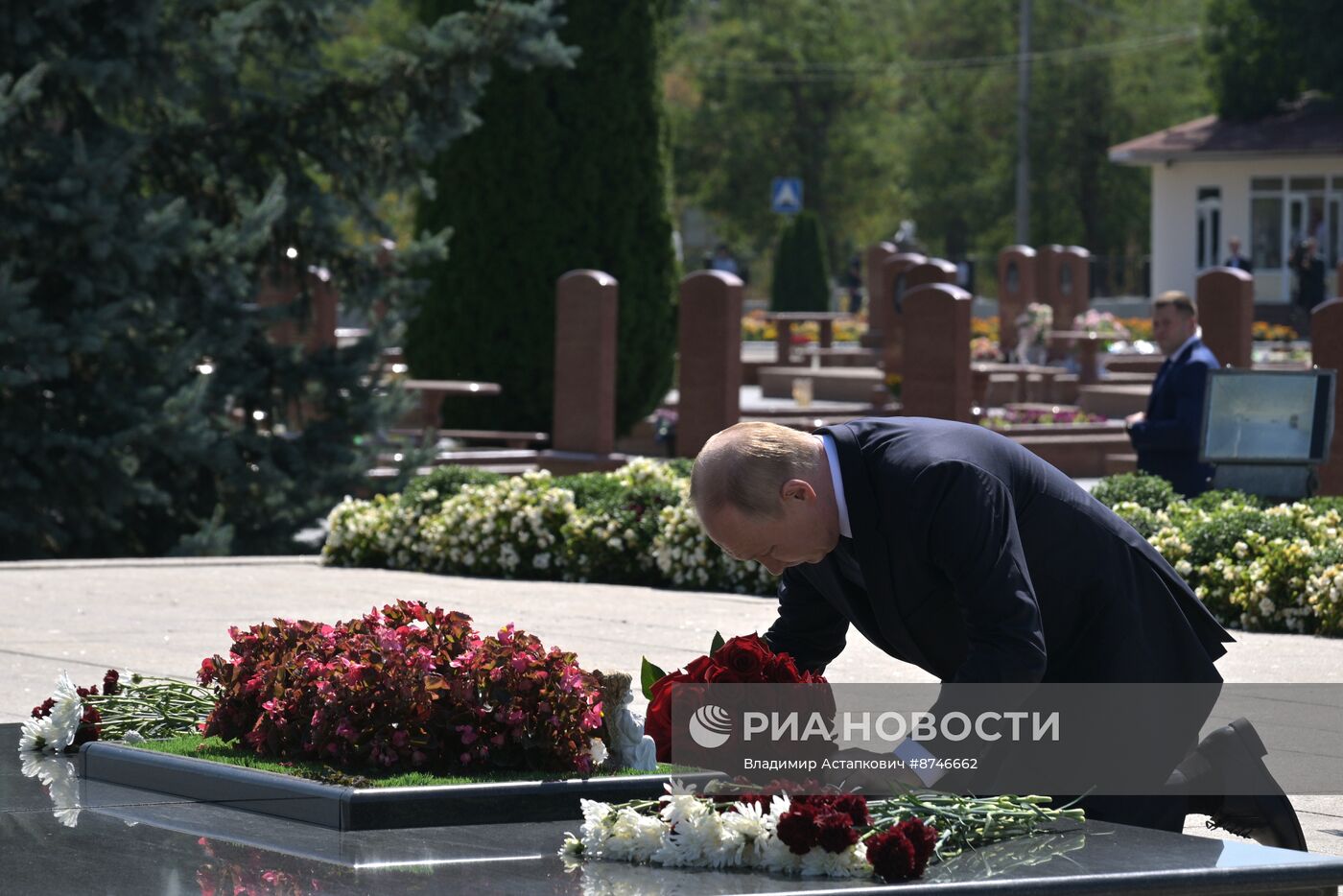 Рабочая поездка президента Владимира Путина в республику Северная Осетия - Алания