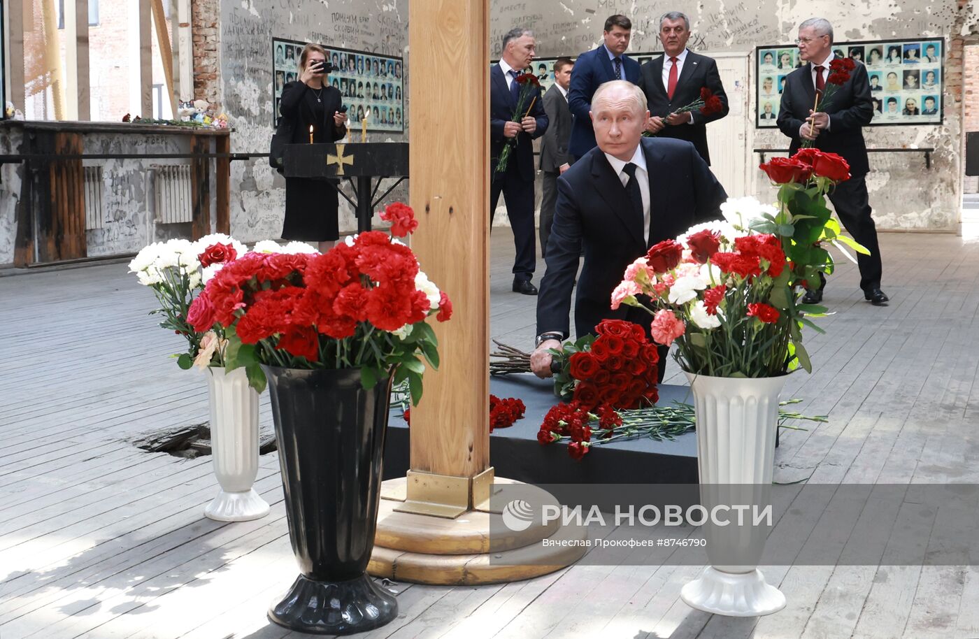 Рабочая поездка президента Владимира Путина в республику Северная Осетия - Алания