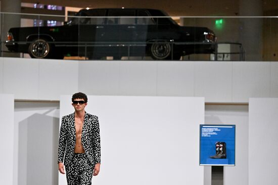 Международная неделя моды UF LAB