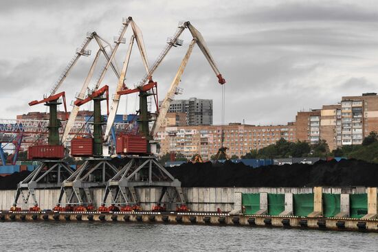 Города России. Владивосток