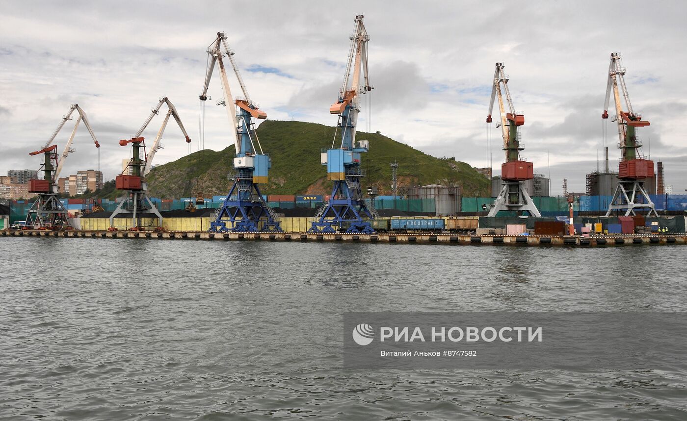 Города России. Владивосток