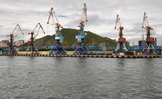 Города России. Владивосток