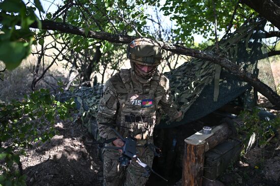 Военнослужащие Южной группировки во время отработки боевого слаживания