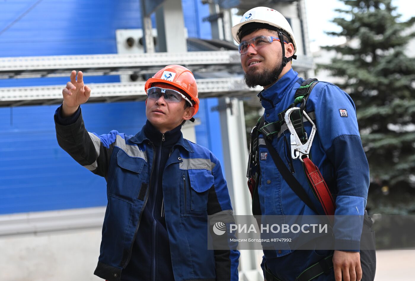 Работа предприятия "Нижнекамскнефтехим" в Татарстане 