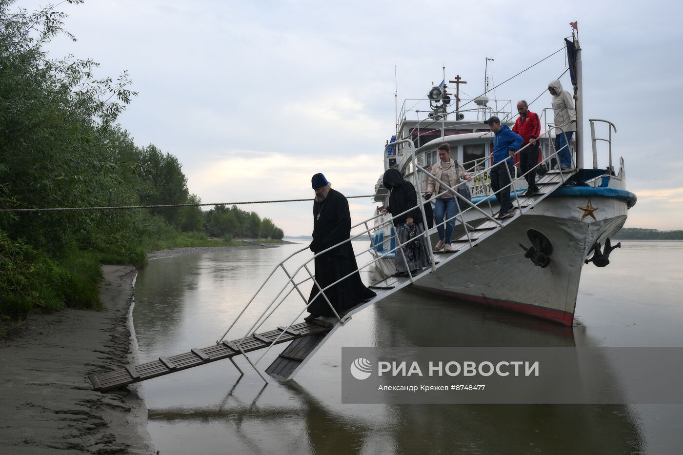 Акция "Корабль-церковь "Святой апостол Андрей Первозванный" в Новосибирской области