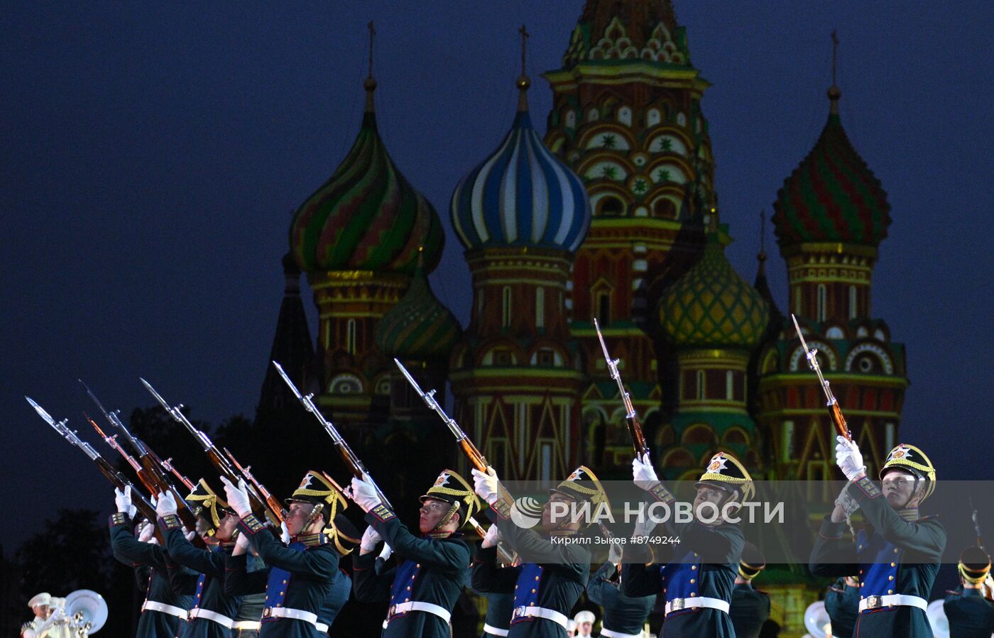 Международный военно-музыкальный фестиваль "Спасская башня"