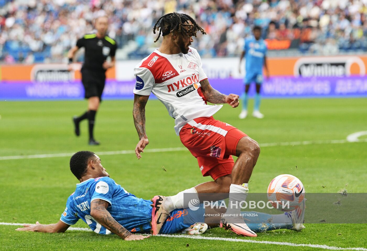 Футбол. РПЛ. Матч "Зенит" - "Спартак"