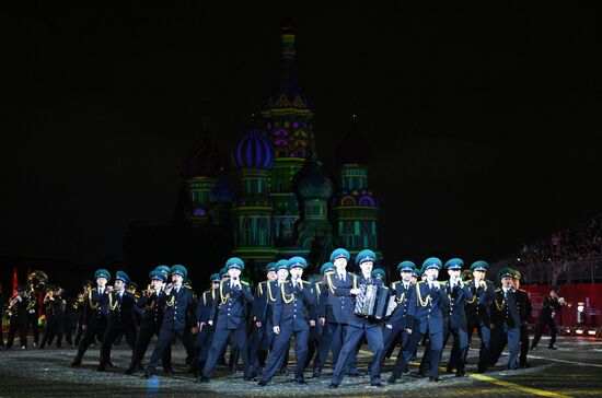 Международный военно-музыкальный фестиваль "Спасская башня"