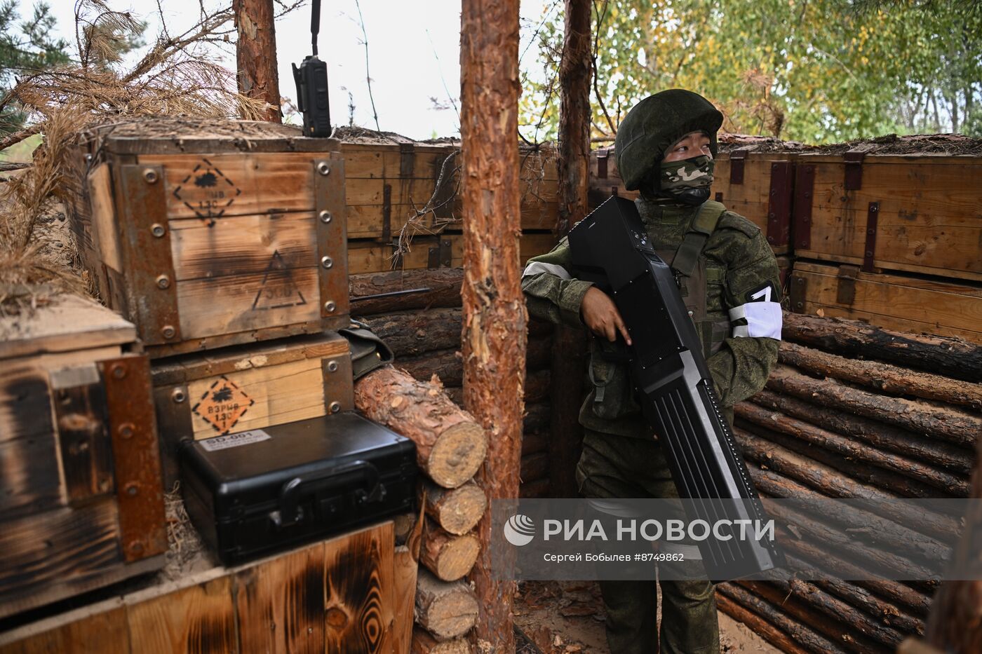 Работа расчета РСЗО "Ураган" 20-й гвардейской Краснознаменной общевойсковой армии