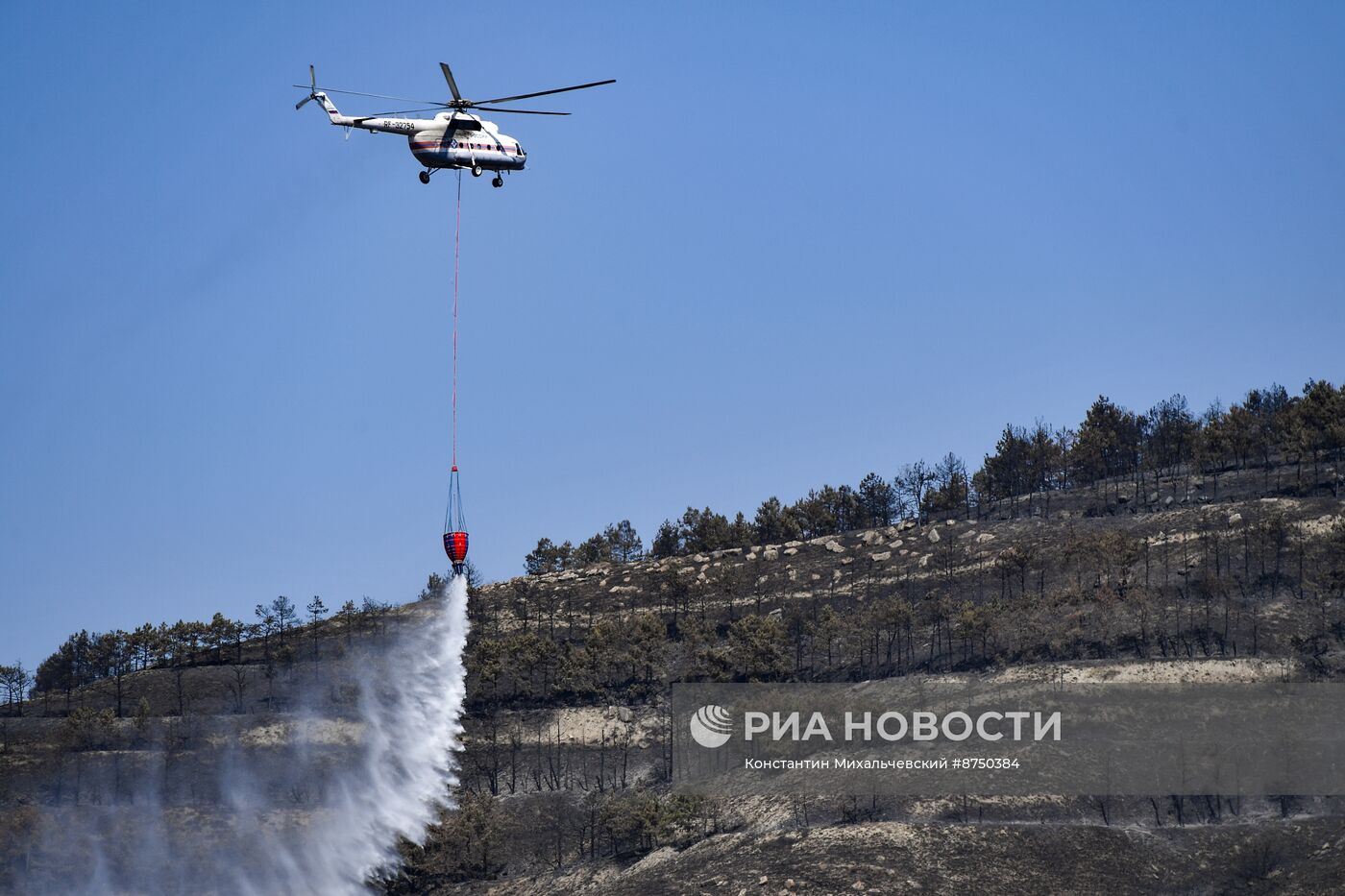 Тушение природного пожара в Тепе-Оба в Крыму