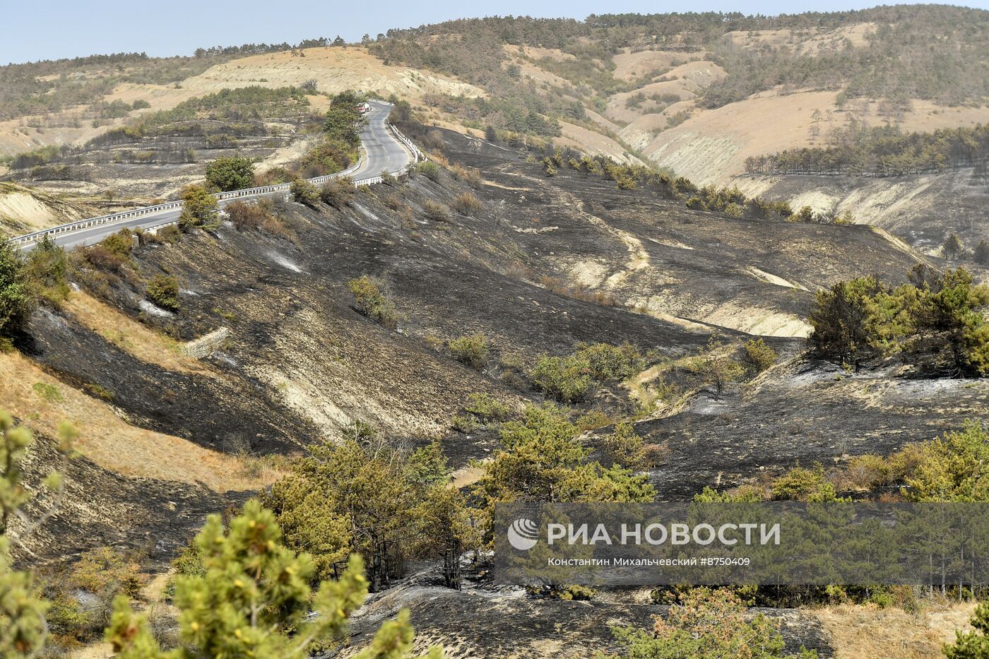 Тушение природного пожара в Тепе-Оба в Крыму