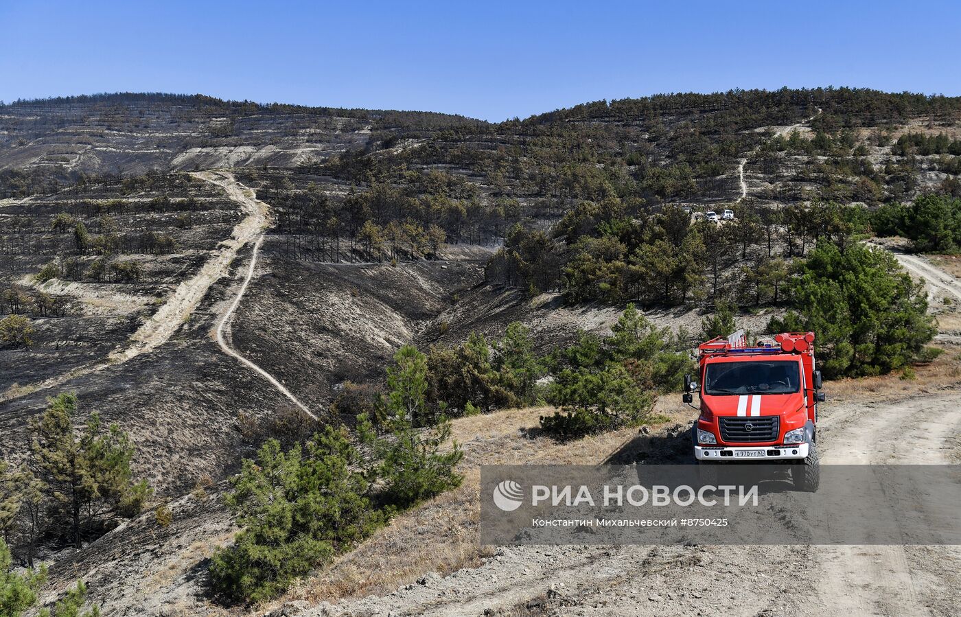 Тушение природного пожара в Тепе-Оба в Крыму