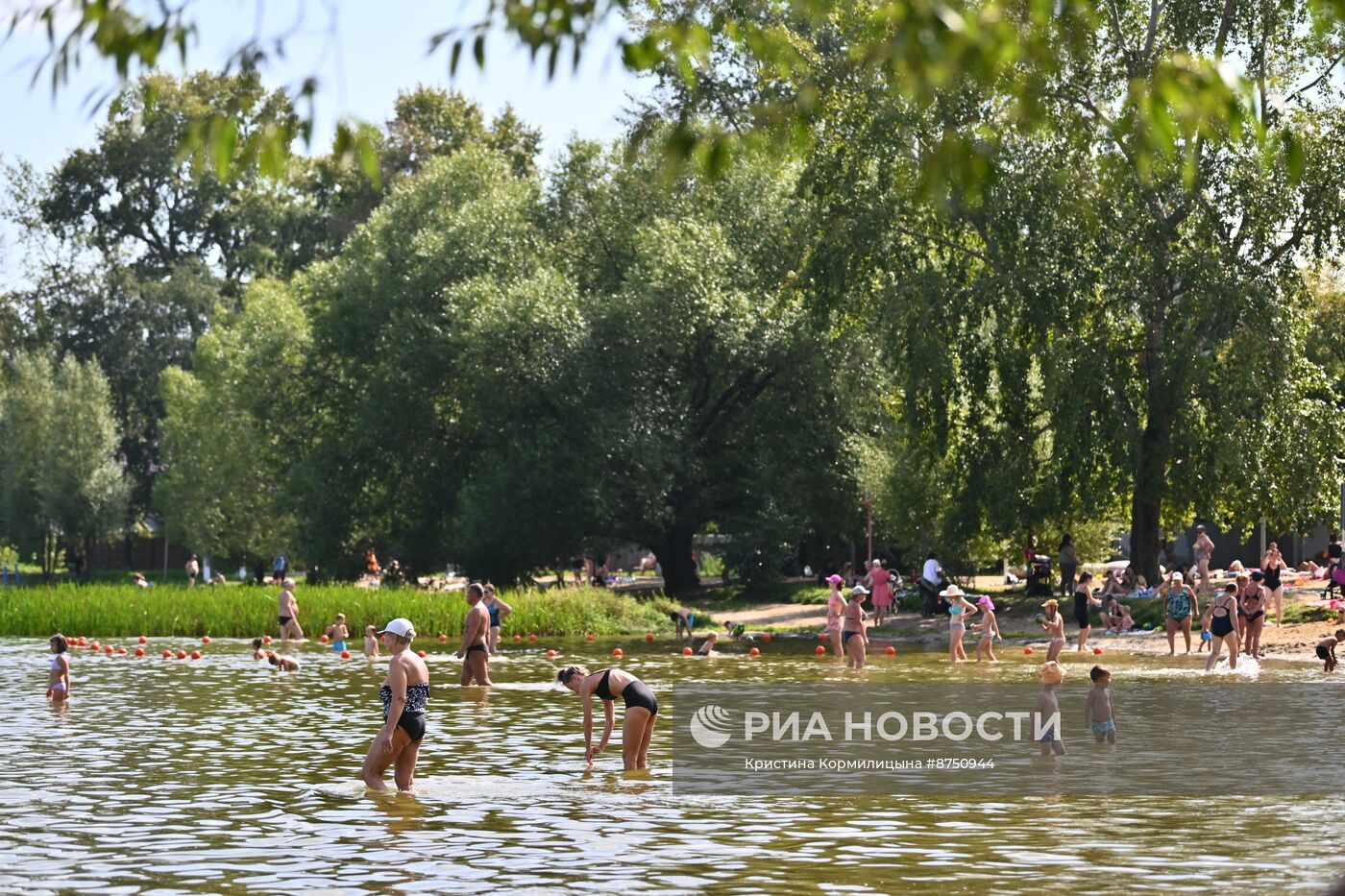 Жаркая погода в Москве