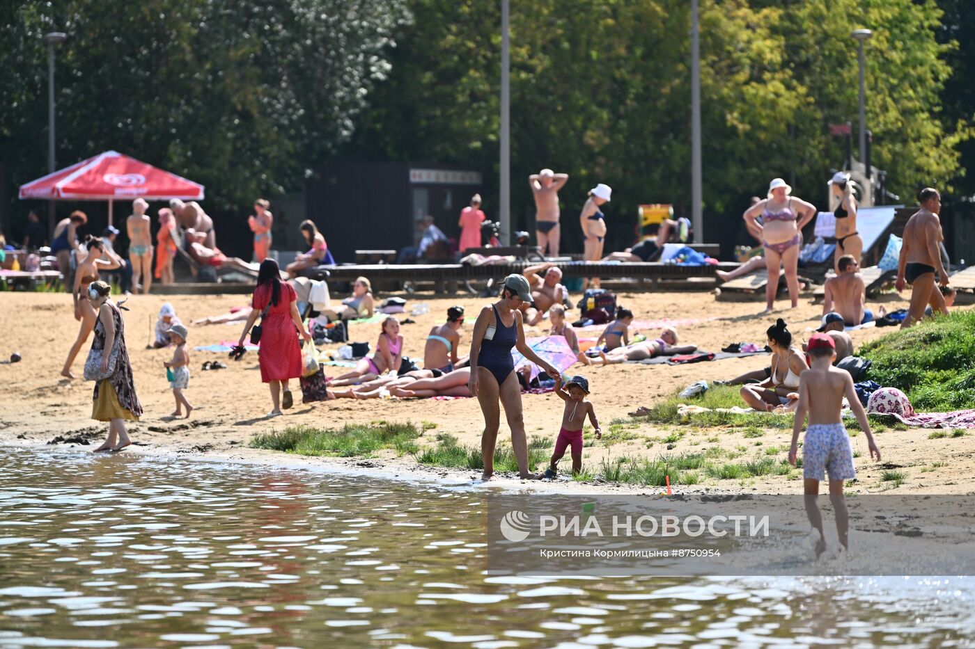 Жаркая погода в Москве