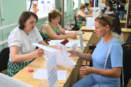 Досрочное голосование на выборах губернатора Курской области