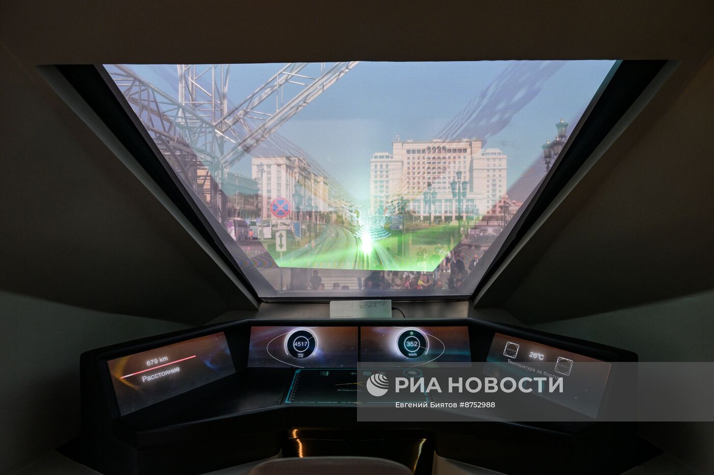 Выставка "Станция Манеж. Московский транспорт 2030"