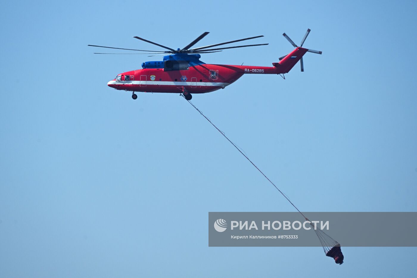 Пожар в административном здании на Бережковской набережной в Москве