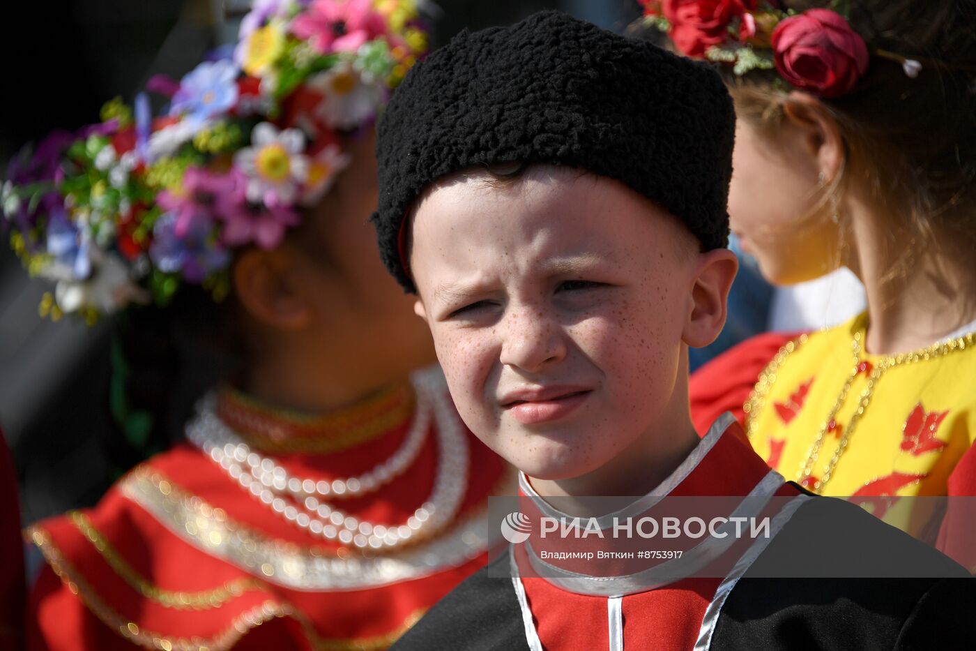 Празднование дня российского казачества