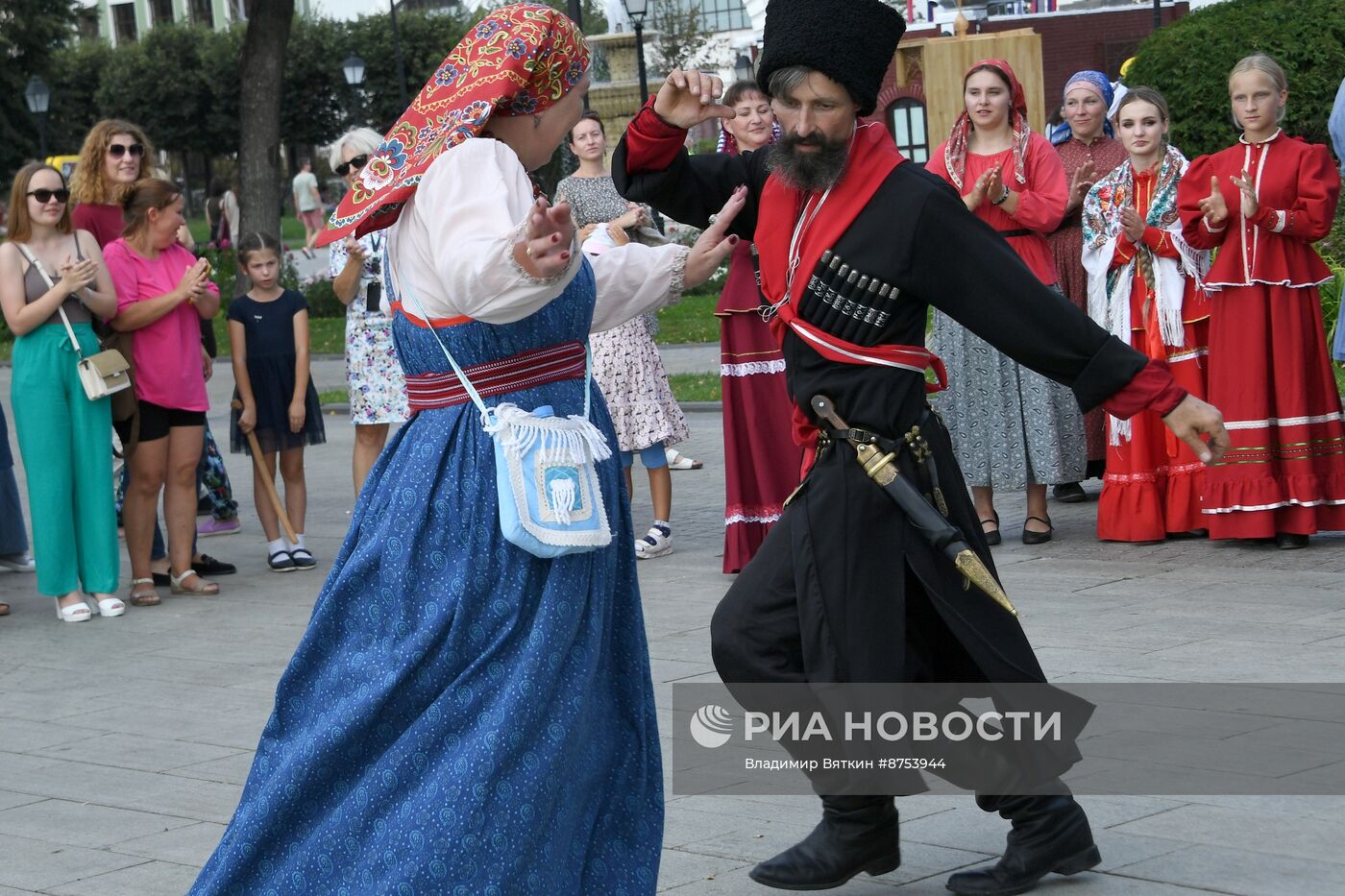 Празднование дня российского казачества