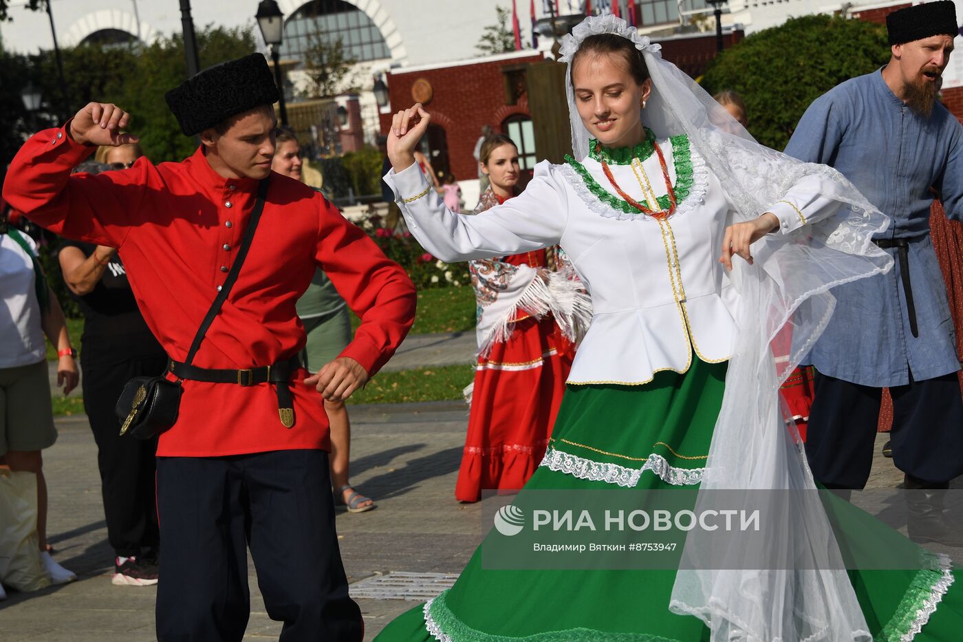 Празднование дня российского казачества