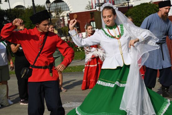 Празднование дня российского казачества 