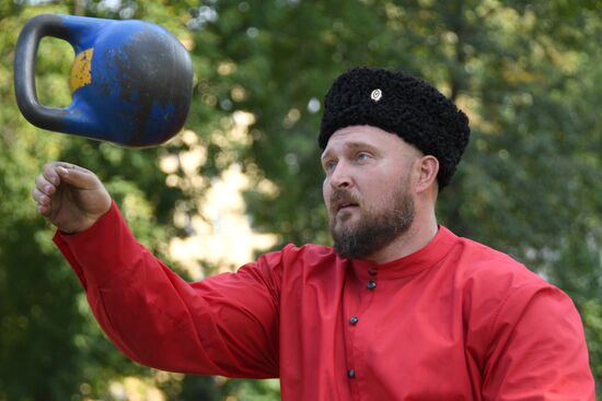 Празднование дня российского казачества 