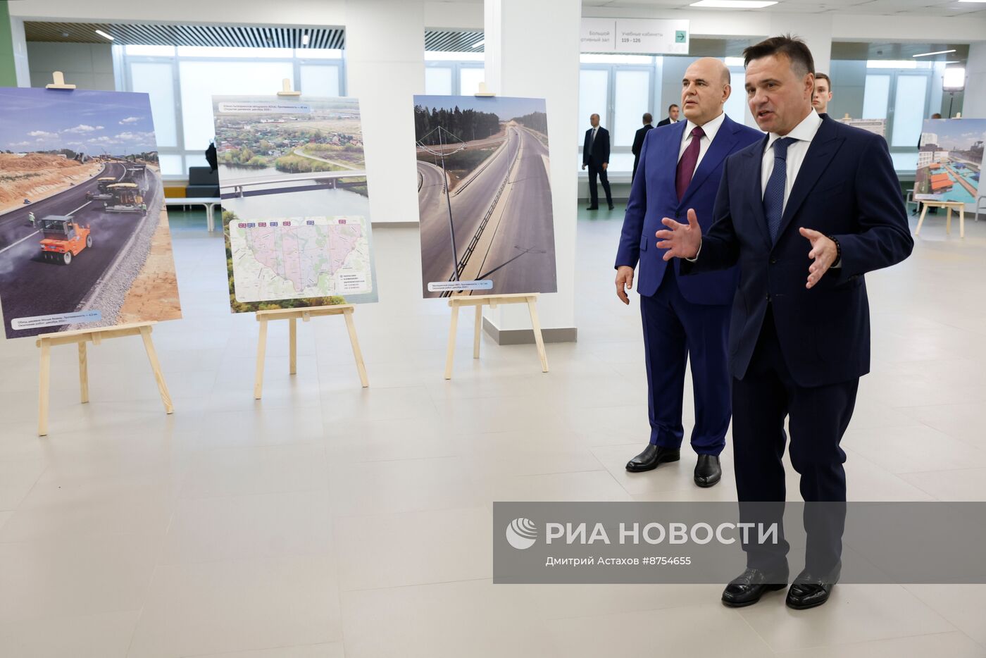 Премьер-министр Михаил Мишустин посетил инженерно-технический лицей "Авиатика"